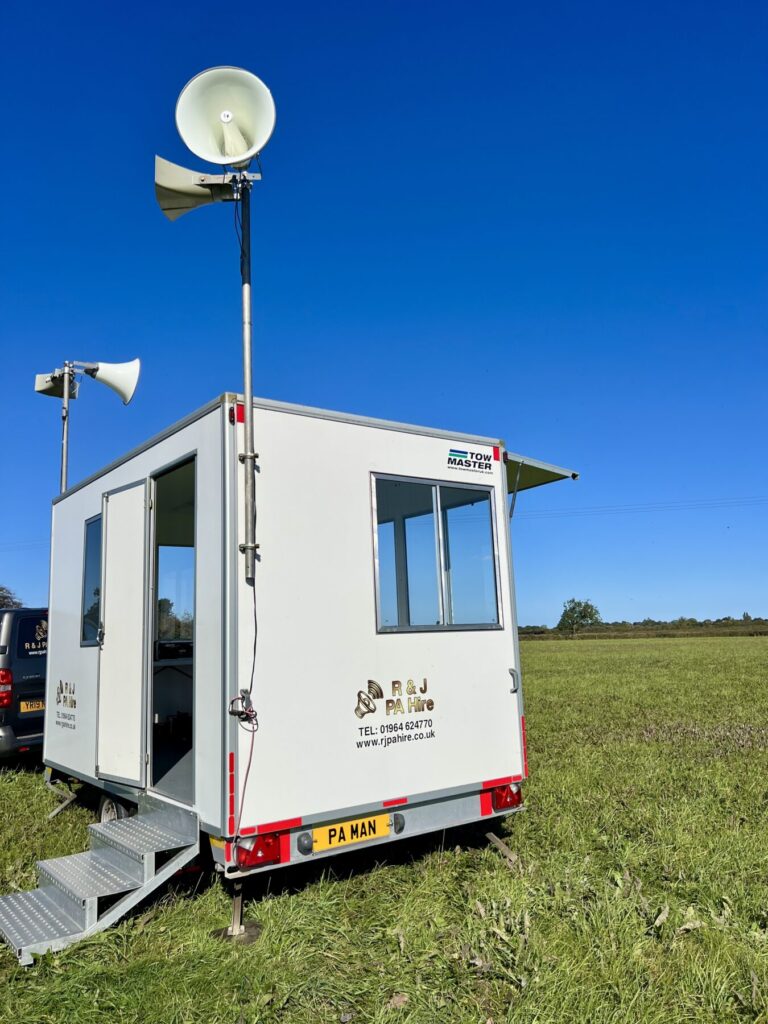 Commentary Unit at a Hunter Trial
